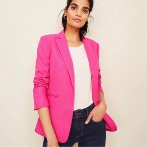 Ann Taylor Hutton Blazer 
Size 4P petite